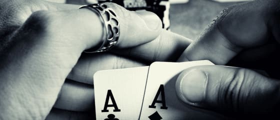 Dragon Poker වාදනය කරන්නේ කෙසේද [ආරම්භක මාර්ගෝපදේශය]
